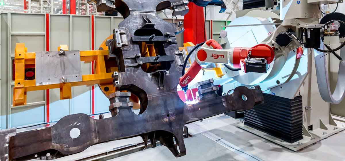 igm welding robots in the production of large components